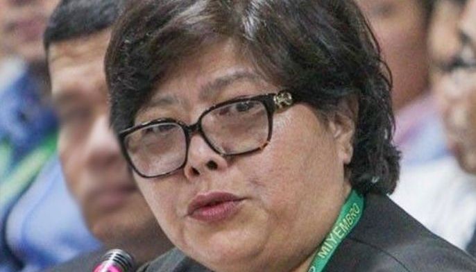 Duterte fires PhilHealth chief