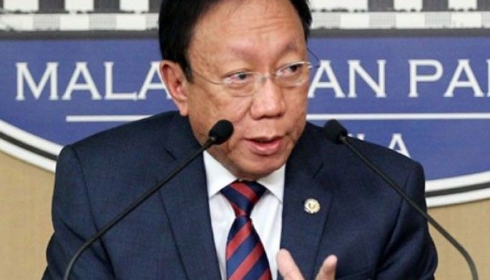 WATCH: SolGen Calida explains a quo warranto proceeding