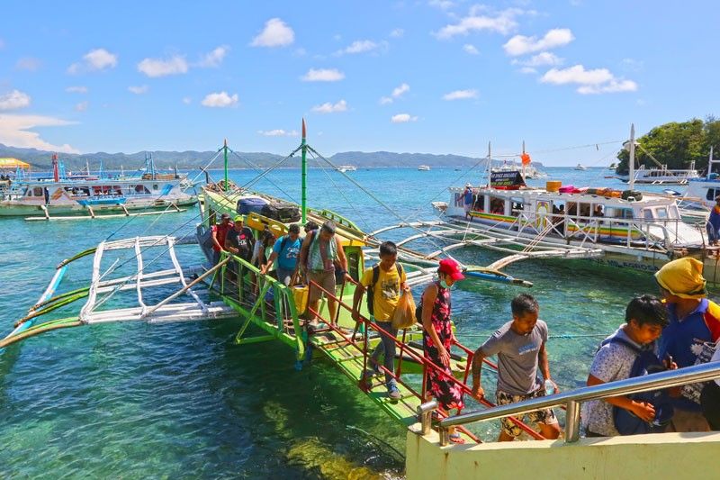 DAR to tap experts  on Boracay agrarian reform