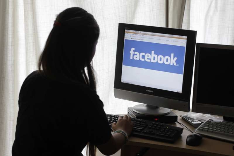 Government to enforce privacy law amid Facebook data breach