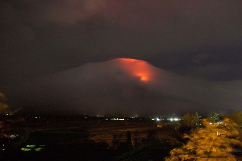 NDRRMC reiterates warning as Mayon Volcano continues to spew lava