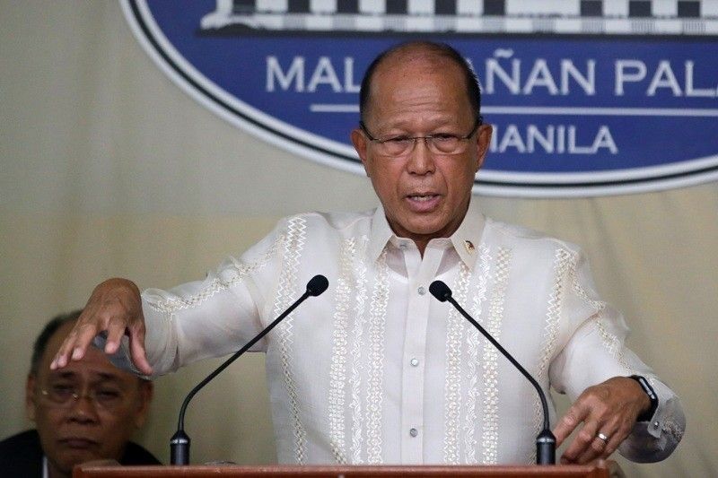 Soldiers can be deployed to Customs â�� Lorenzana