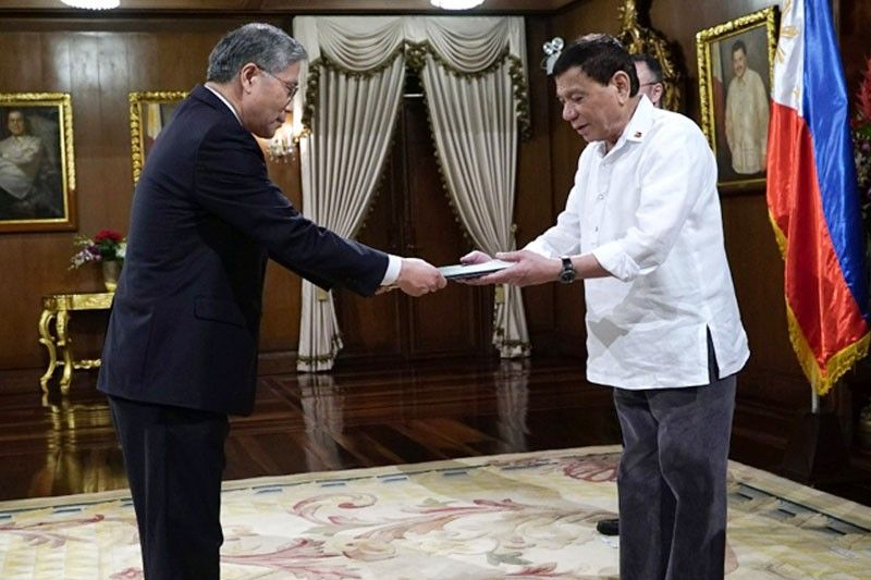 Duterte sees improved ties with South Korea