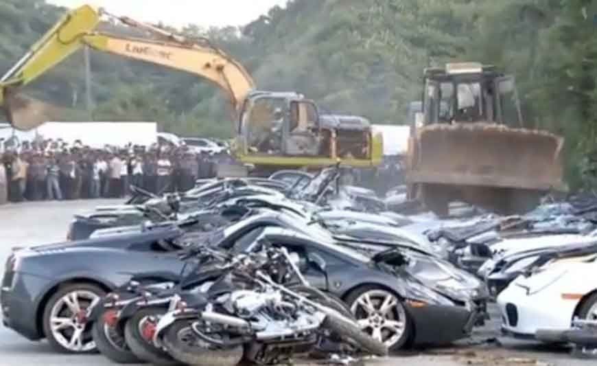 Duterte leads destruction of smuggled cars