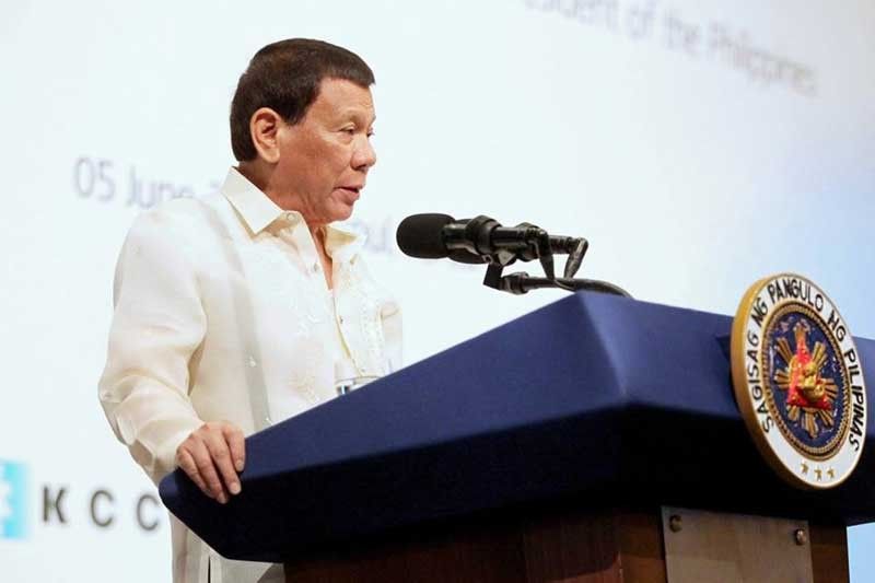 Duterte: War with China is like committing suicide