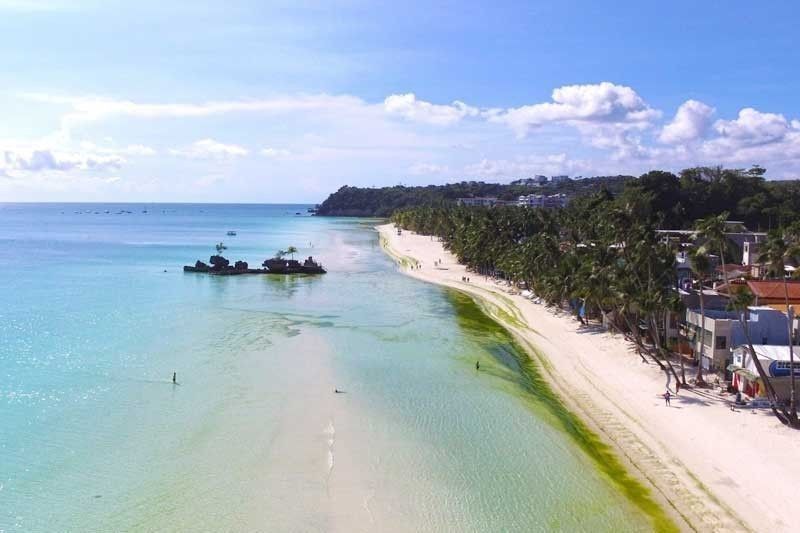 Duterte: Up to Congress to reclassify Boracay as commercial area