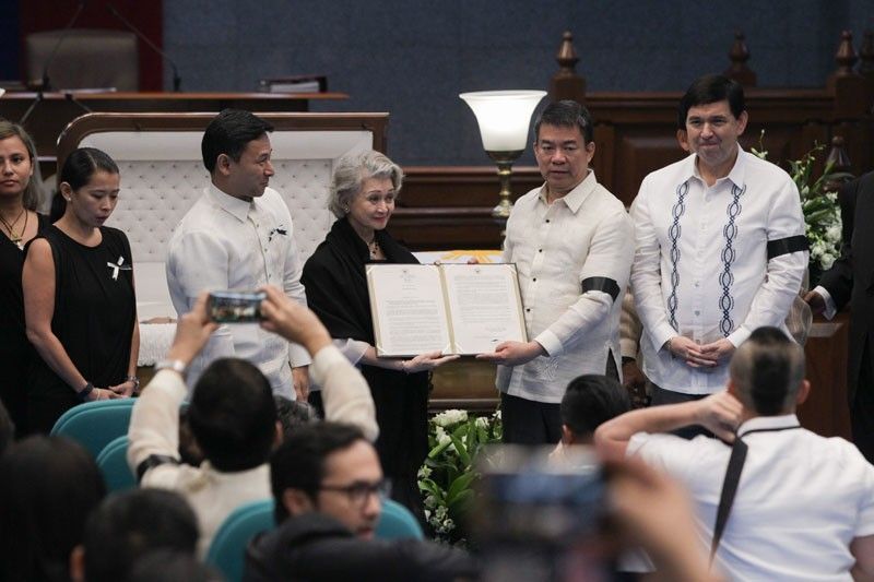 Senators pay tribute to late Senator Edgardo Angara