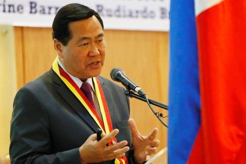 Carpio supports Duterte, Abe call for freedom of navigation