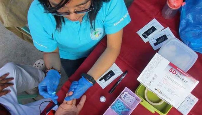 DOH reports 900 new HIV cases in April