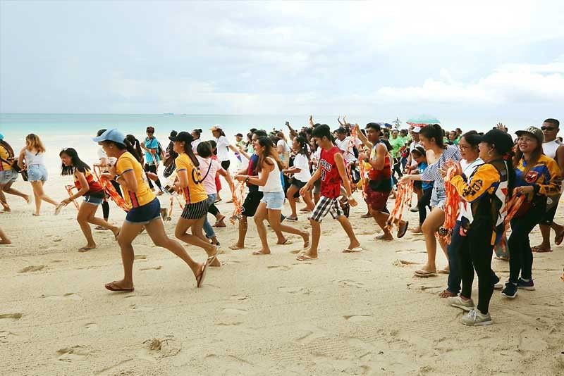 No longer a cesspool, Boracay now fit for swimming