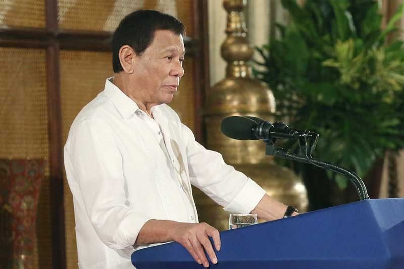 Duterte eases foreign investment â��off-limitâ�� rules
