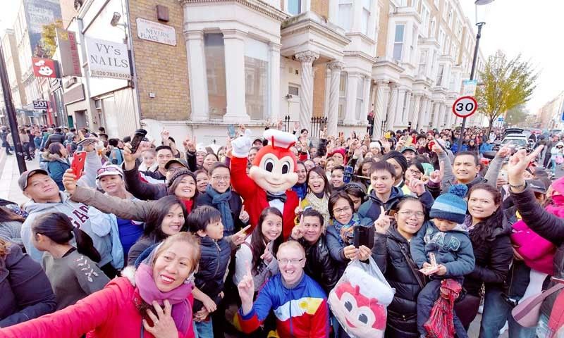 London lines up for taste of Jollibee