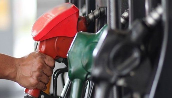 20 gas stations ordered to explain price hikes