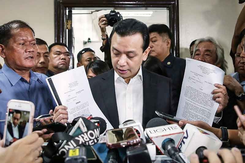 Trillanes forms legal team for SC petition, Makati court hearings