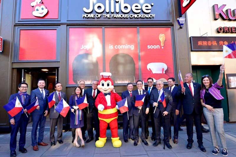 Jollibee goes to London