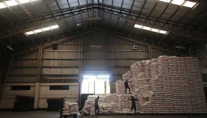 Surprise inspections conducted on grain warehouses