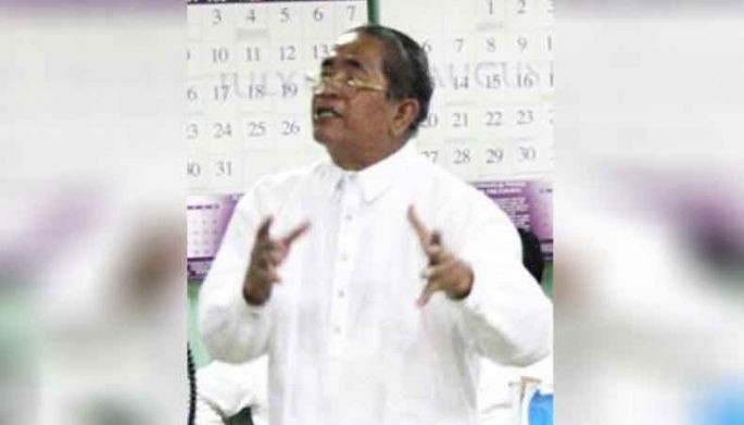 Ex-prosecutor killed, wife wounded in Cebu