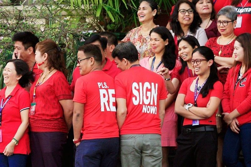 Supreme Court employees call for another 'Red Monday'