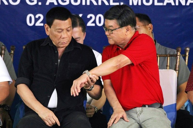 Duterte kin cleared, Faeldon faces raps for BOC shabu