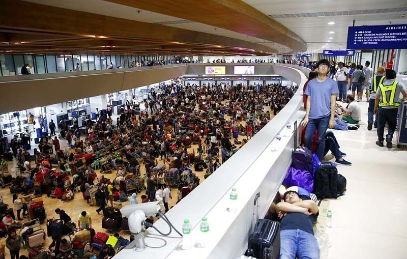 #Trending: Frustration, horror stories at the airport