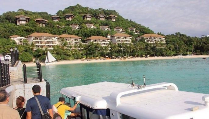 Boracay workers feeling brunt of looming closure
