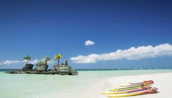 DOT chief eyes 3 to 4 months of Boracay shutdown