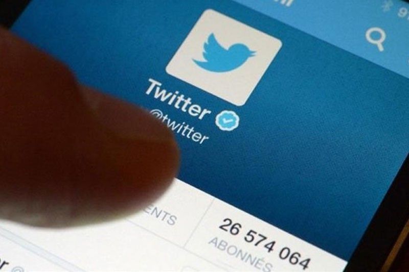 Twitter users urged to change passwords
