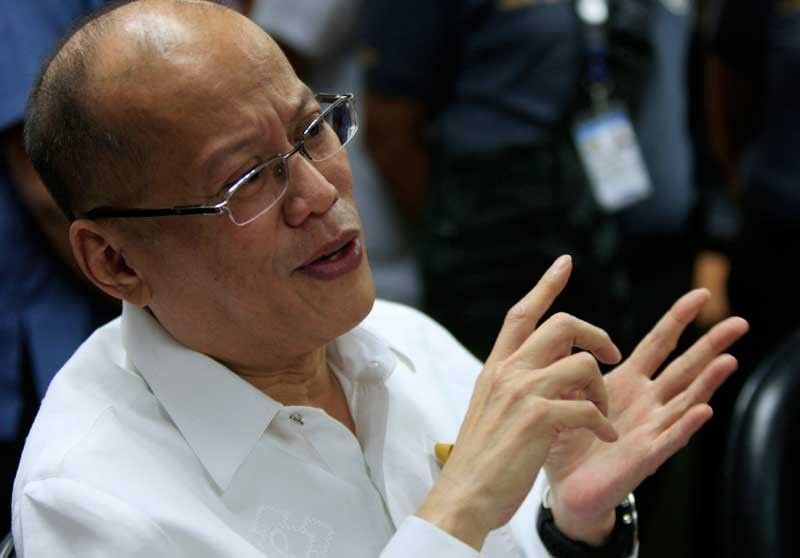 Aquino cautions Duterte on using soldiers in Customs