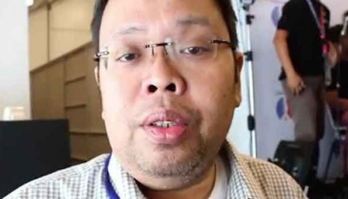 Comelec spokesman resigns as source code head over glitch