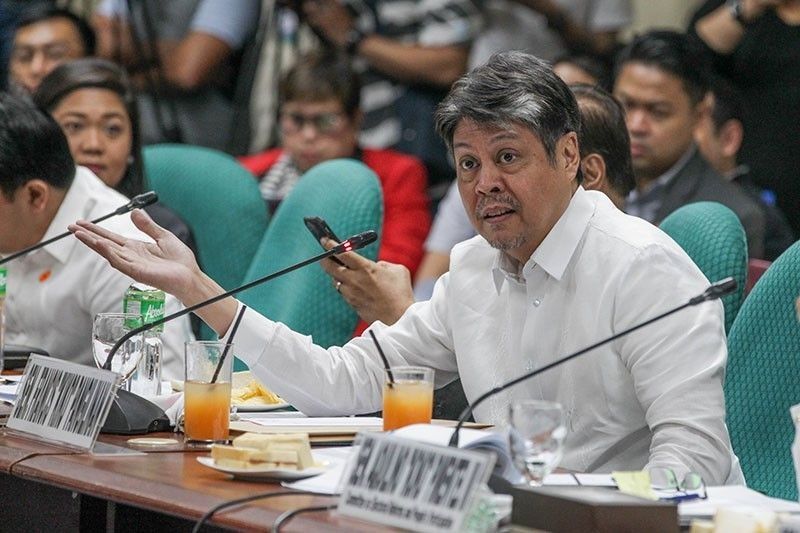 Duterte calls Pangilinan 'dumbest' lawyer over Juvenile Justice Law