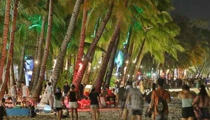 Tourism Sec. Bernadette Puyat: &lsquo;Tourists should manage expectations on Boracay&rsquo;