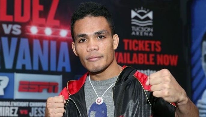 Filipino boxer Servania inks multi-year deal with Top Rank