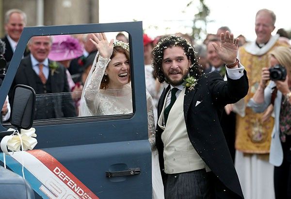 IN PHOTOS: â��Game of Thronesâ�� stars Kit Harington, Rose Leslie wed in Scotland