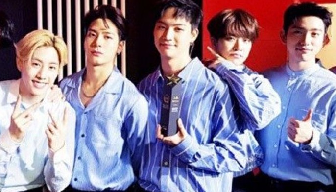 LIST: Best K-pop fandoms according to Twitter