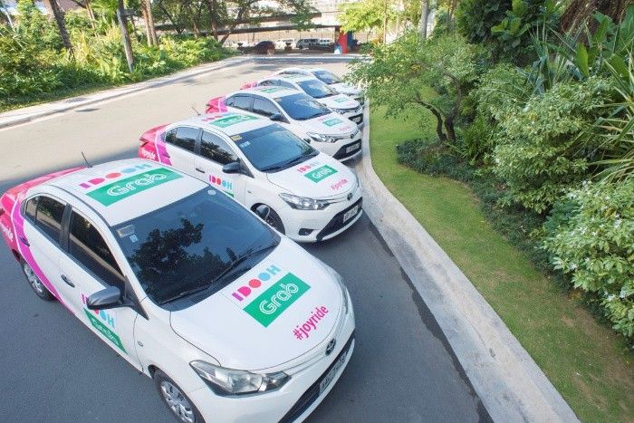 Selected Grab vehicles to sport interactive screens for riders' entertainment