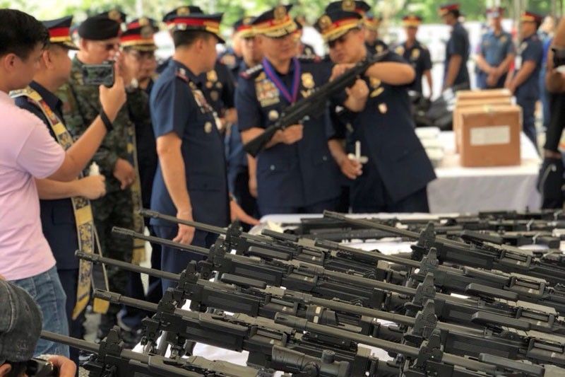 PNP tumanggap ng P1.6 B  machine guns, equipment