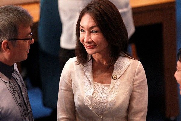 As Gwenâs runningmate:PDP-Laban courts Chiong for vice governor