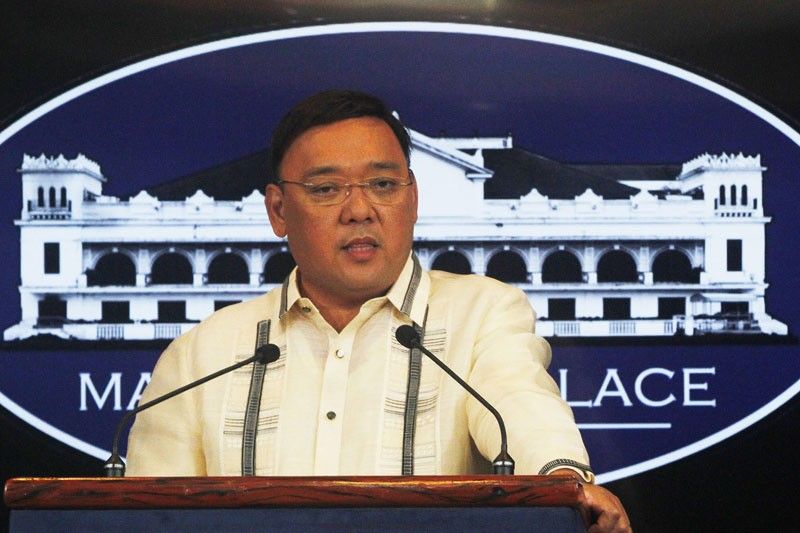 Pagbibitiw ni Roque  â��di pinigilan ni Duterte