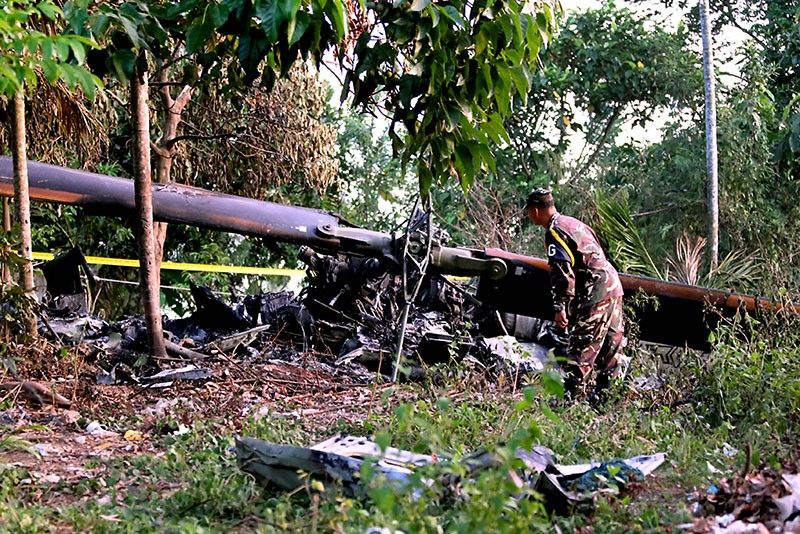 3 Dead, 1 Hurt In Air Force Helicopter Crash | Philstar.com