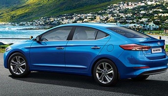 The view of Metro Manila in a Hyundai Elantra