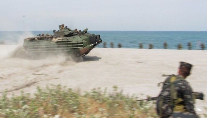 WATCH: Philippines, US marines hold amphibious landing exercise in Zambales