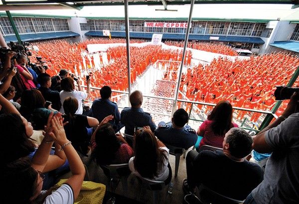 De Lima seeks Senate probe on Cebu jail inspection