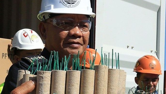 BOC nakasabat ng P8.9-M sigarilyo, paputok