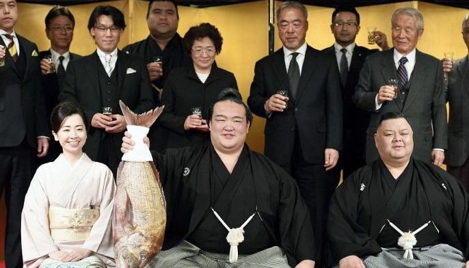A Japanese reaches top sumo rank for 1st time in 19 years