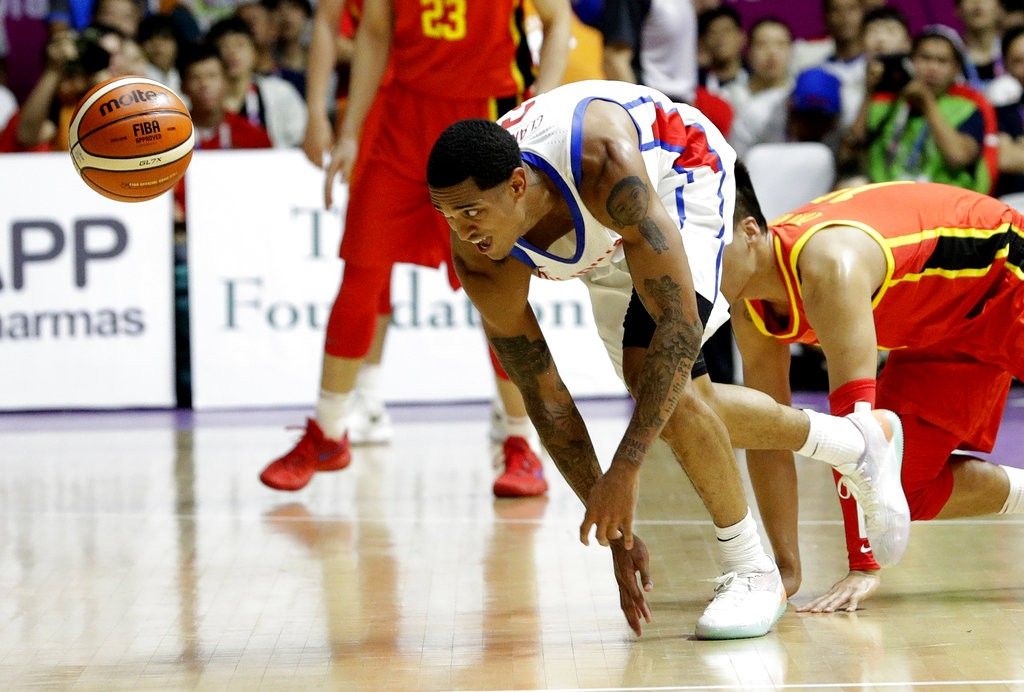 Watch Jordan Clarkson score 20 points in four minutes to lead Philippines  to win