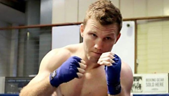 Trainer says Horn younger, stronger version of Pacquiao