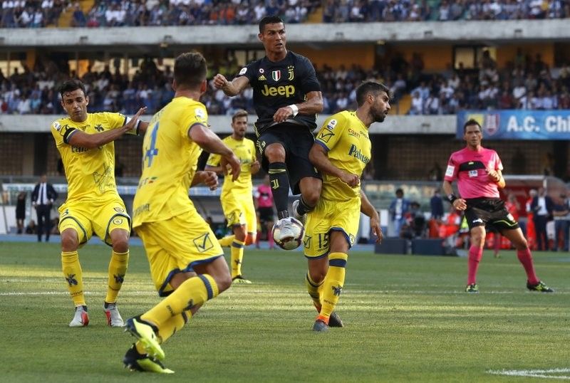 Ronaldo relies on teammates for winning league start at Juventus