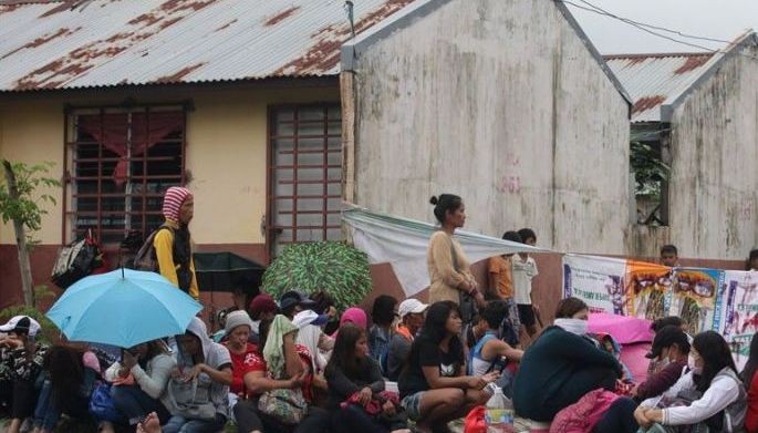 Kadamay na &lsquo;agaw-bahay&rsquo; arestuhin!