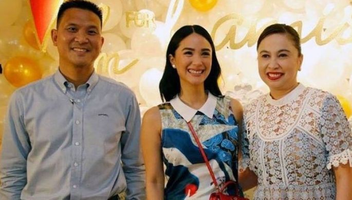 Kamiseta pinoy na Pinoy ang branding