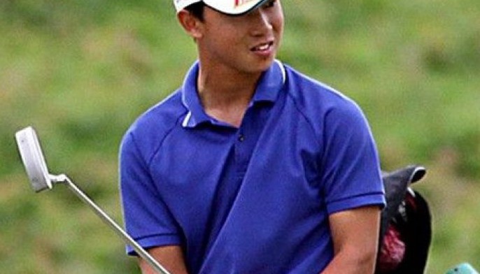 Katsuragawa wrests 2-stroke lead with 69